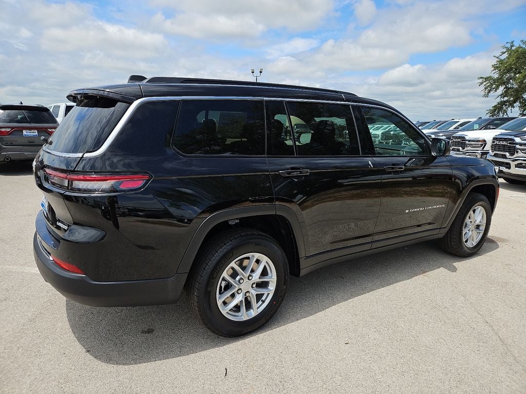 2026 Jeep Grand Cherokee GRAND CHEROKEE L LAREDO 4X2