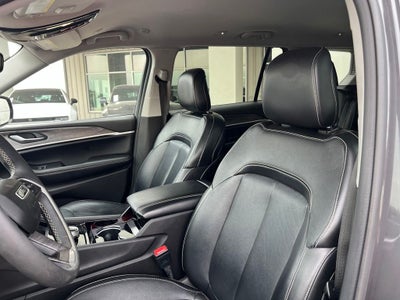 2023 Jeep Grand Cherokee L Limited 4x2