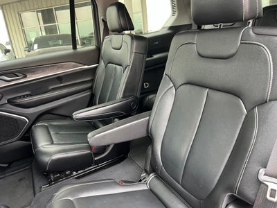 2023 Jeep Grand Cherokee L Limited 4x2