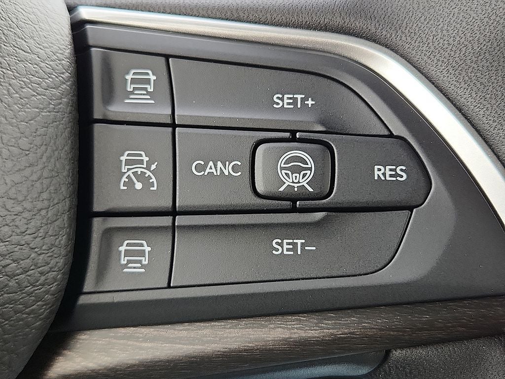 2026 Jeep Grand Cherokee GRAND CHEROKEE L LIMITED 4X2
