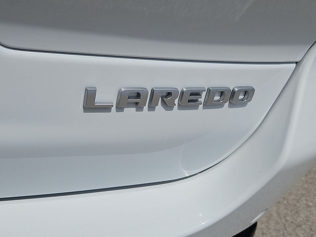 2026 Jeep Grand Cherokee GRAND CHEROKEE L LAREDO X 4X4