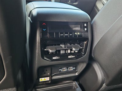 2026 Jeep Grand Cherokee GRAND CHEROKEE L LAREDO X 4X4