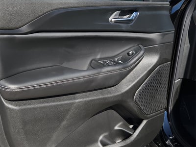 2025 Jeep Grand Cherokee GRAND CHEROKEE L LAREDO X 4X4