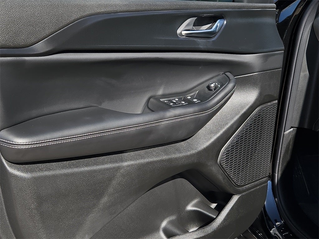 2025 Jeep Grand Cherokee GRAND CHEROKEE L LAREDO X 4X4