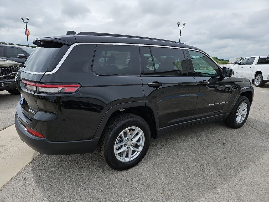 2026 Jeep Grand Cherokee GRAND CHEROKEE L LAREDO X 4X4