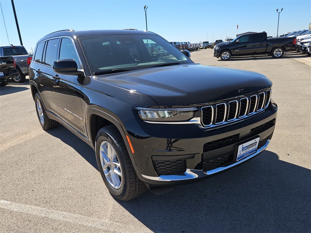 2025 Jeep Grand Cherokee GRAND CHEROKEE L LAREDO X 4X4