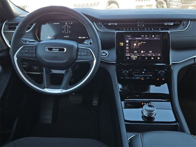 2025 Jeep Grand Cherokee GRAND CHEROKEE L LAREDO X 4X4