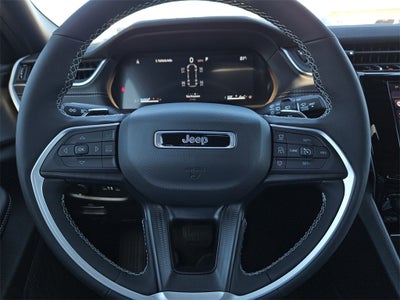 2025 Jeep Grand Cherokee GRAND CHEROKEE L LAREDO X 4X4