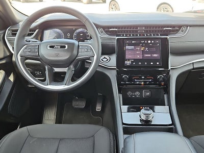 2025 Jeep Grand Cherokee L Laredo X 4x4