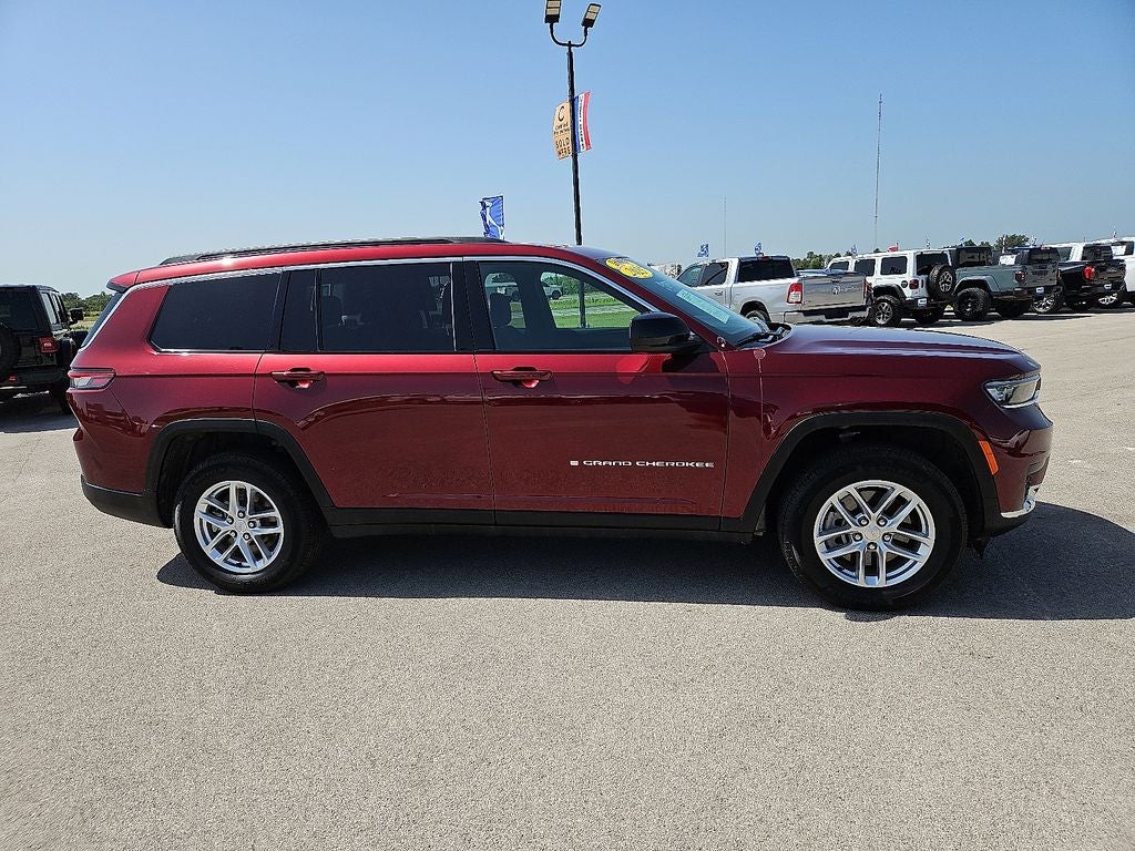 2025 Jeep Grand Cherokee L Laredo X 4x4