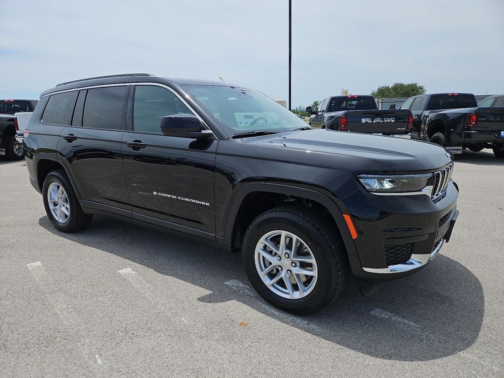 2026 Jeep Grand Cherokee GRAND CHEROKEE L LAREDO X 4X4