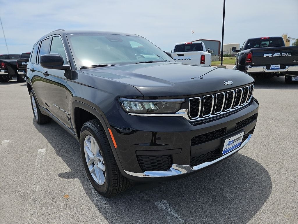 2026 Jeep Grand Cherokee GRAND CHEROKEE L LAREDO X 4X4