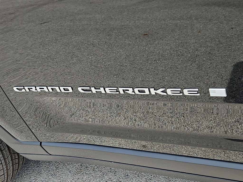 2026 Jeep Grand Cherokee GRAND CHEROKEE L LAREDO X 4X4