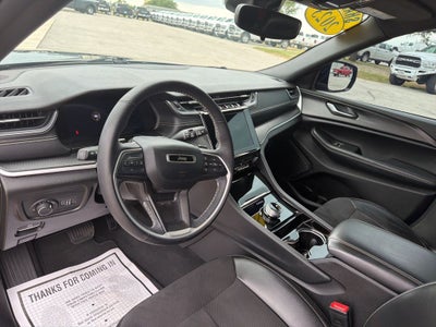 2023 Jeep Grand Cherokee L Altitude 4x4