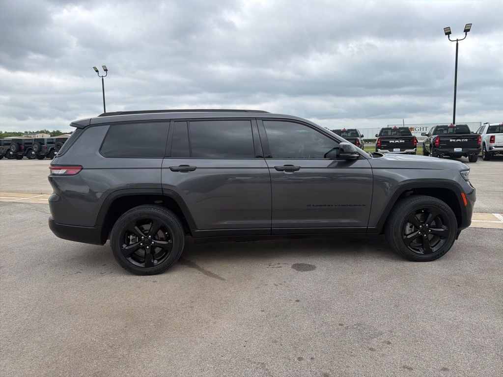 2023 Jeep Grand Cherokee L Altitude 4x4