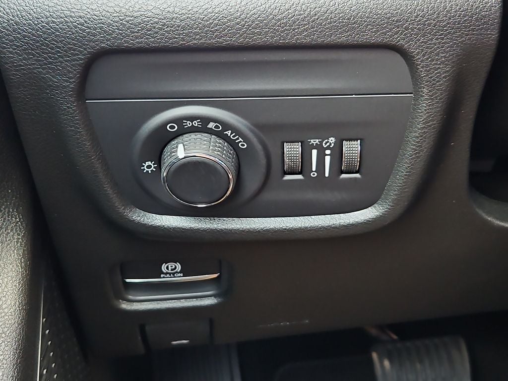 2026 Jeep Grand Cherokee GRAND CHEROKEE L LAREDO X 4X4