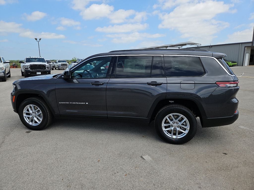 2026 Jeep Grand Cherokee GRAND CHEROKEE L LAREDO X 4X4