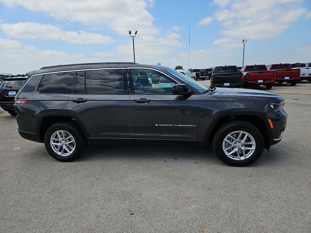 2026 Jeep Grand Cherokee GRAND CHEROKEE L LAREDO X 4X4