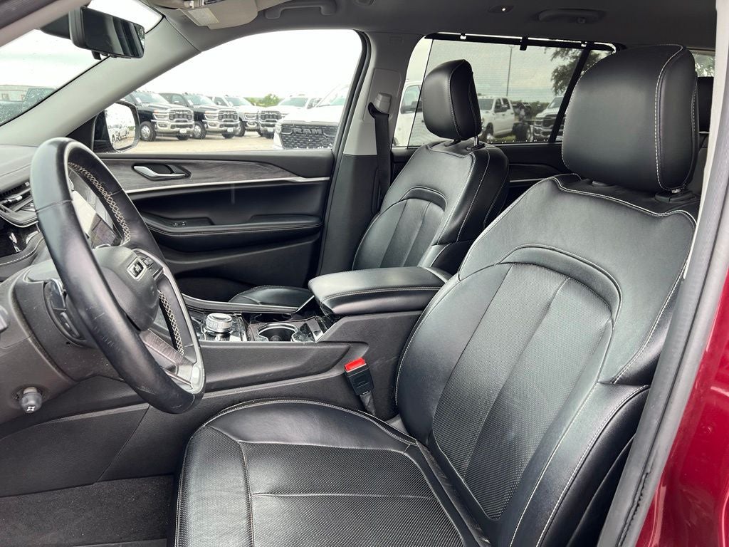 2022 Jeep Grand Cherokee L Limited 4x4