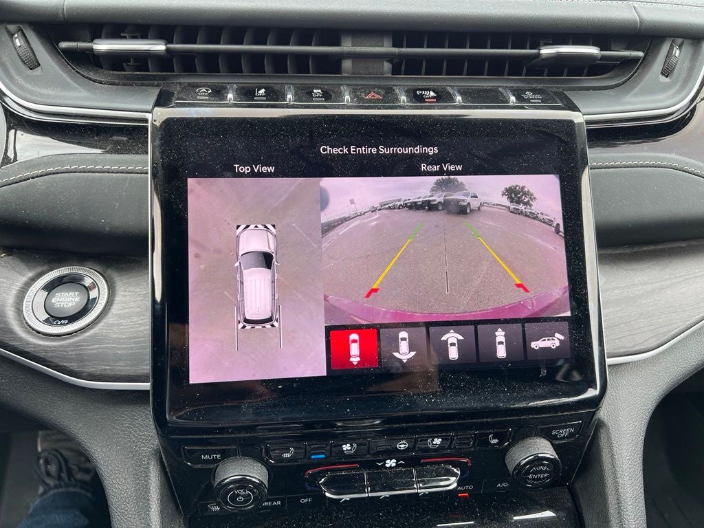 2022 Jeep Grand Cherokee L Limited 4x4