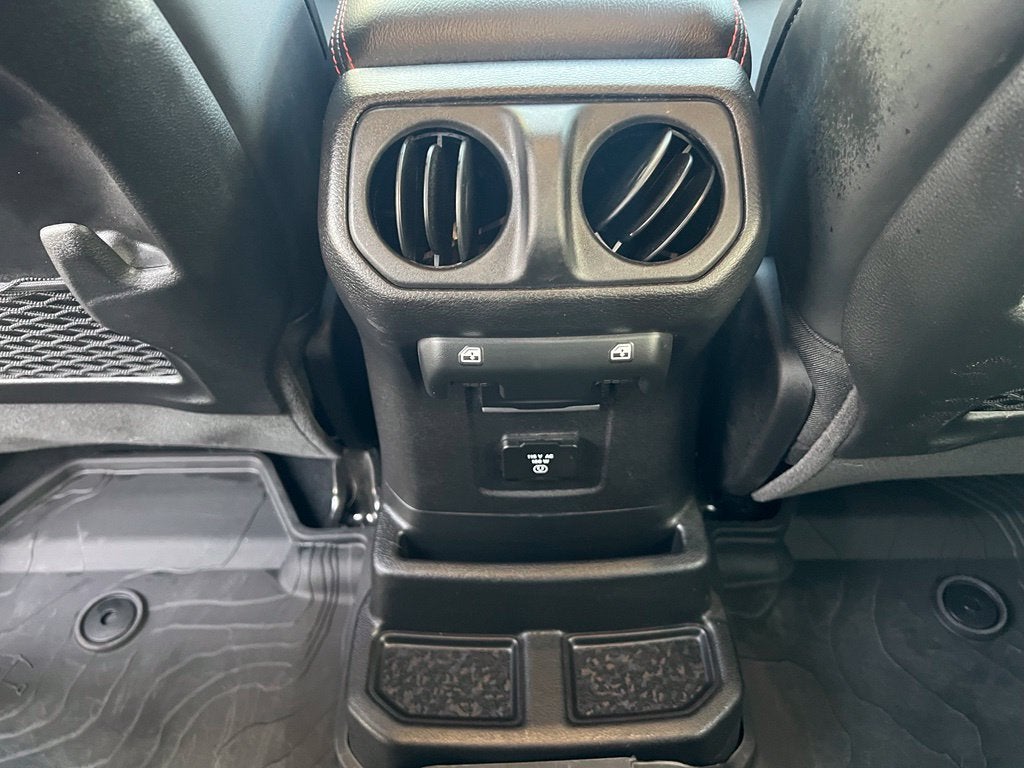 2026 Jeep Wrangler 4-Door Recon 4x4