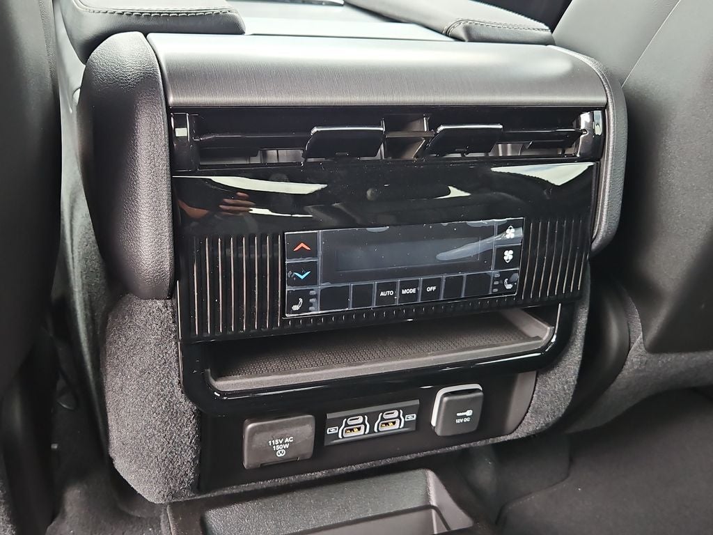 2026 Jeep Grand Wagoneer GRAND WAGONEER LIMITED RESERVE 4X4