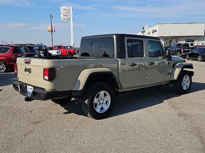 2022 Jeep Gladiator Sport S 4x4