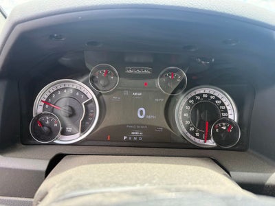 2019 RAM 1500 Classic Lone Star Crew Cab 4x2 5'7' Box