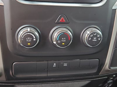 2019 RAM 1500 Classic SLT Crew Cab 4x2 6'4' Box