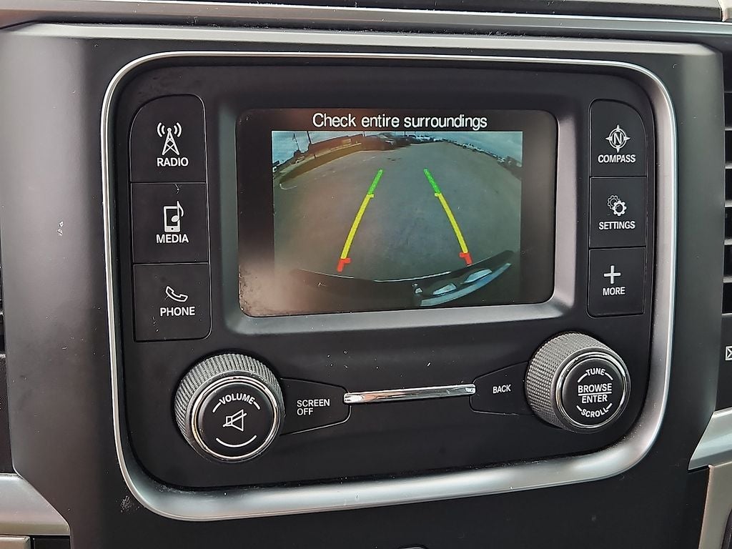 2019 RAM 1500 Classic SLT Crew Cab 4x2 6'4' Box