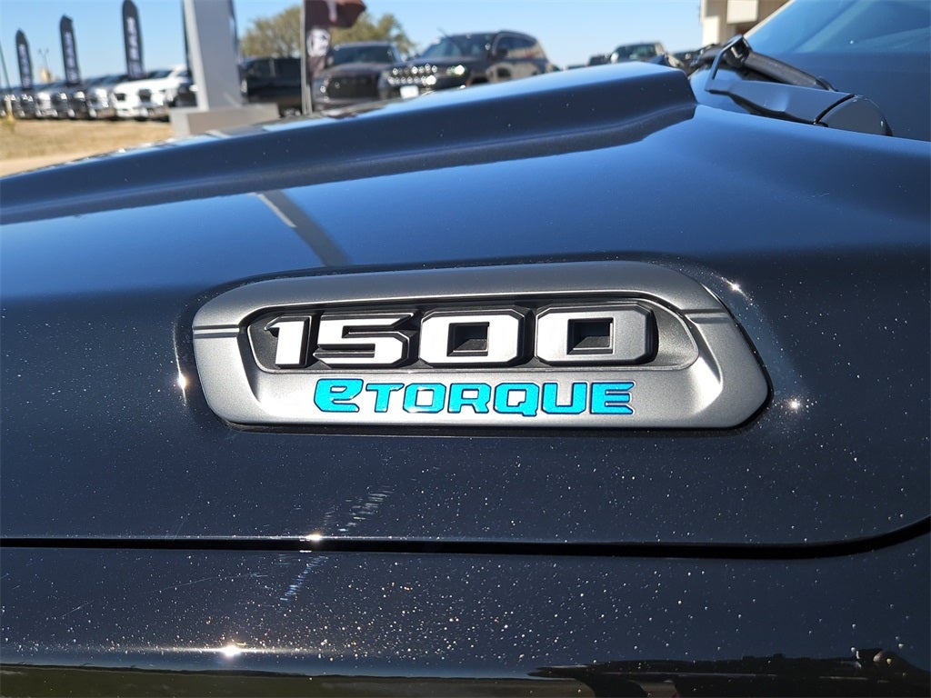 2025 RAM Ram 1500 RAM 1500 LONE STAR CREW CAB 4X2 5'7' BOX