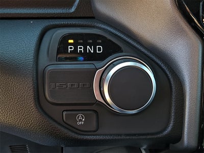 2025 RAM Ram 1500 RAM 1500 LONE STAR CREW CAB 4X2 5'7' BOX