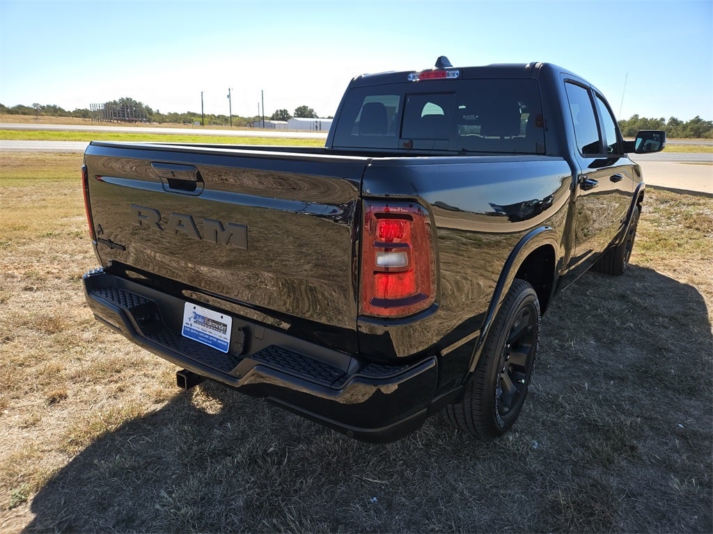 2025 RAM Ram 1500 RAM 1500 LONE STAR CREW CAB 4X2 5'7' BOX