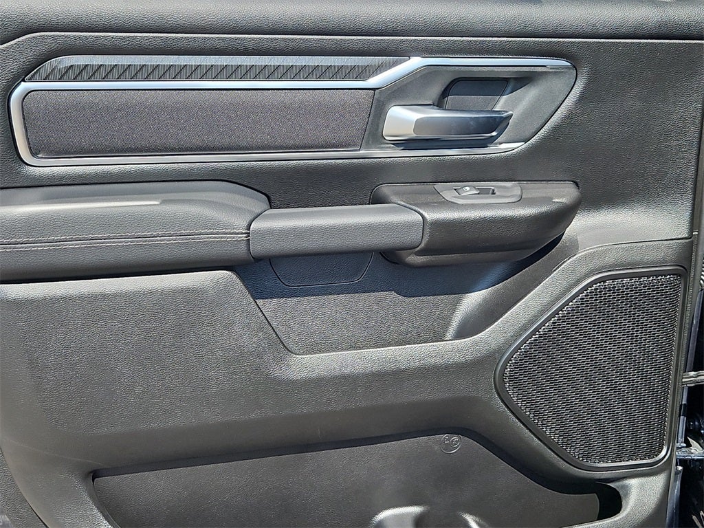 2025 RAM Ram 1500 RAM 1500 LONE STAR CREW CAB 4X2 5'7' BOX