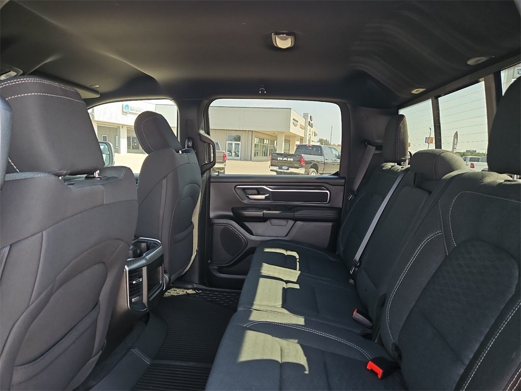 2025 RAM Ram 1500 RAM 1500 LONE STAR CREW CAB 4X2 5'7' BOX