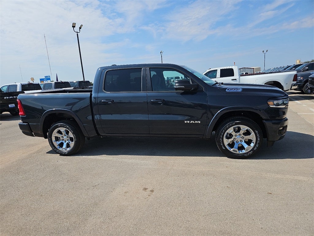 2025 RAM Ram 1500 RAM 1500 LONE STAR CREW CAB 4X2 5'7' BOX