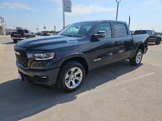 2025 RAM Ram 1500 RAM 1500 LONE STAR CREW CAB 4X2 5'7' BOX