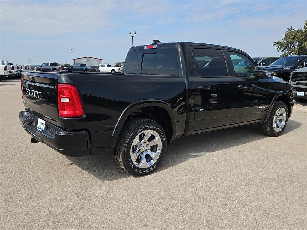 2025 RAM Ram 1500 RAM 1500 LONE STAR CREW CAB 4X2 5'7' BOX
