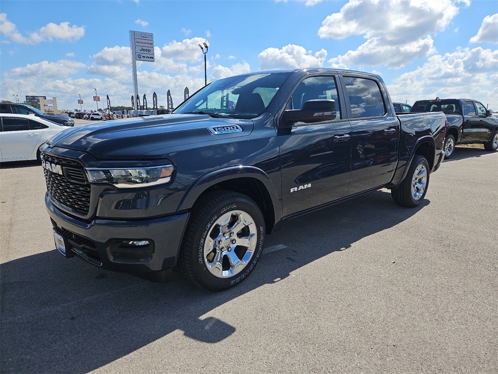 2025 RAM Ram 1500 RAM 1500 LONE STAR CREW CAB 4X2 5'7' BOX