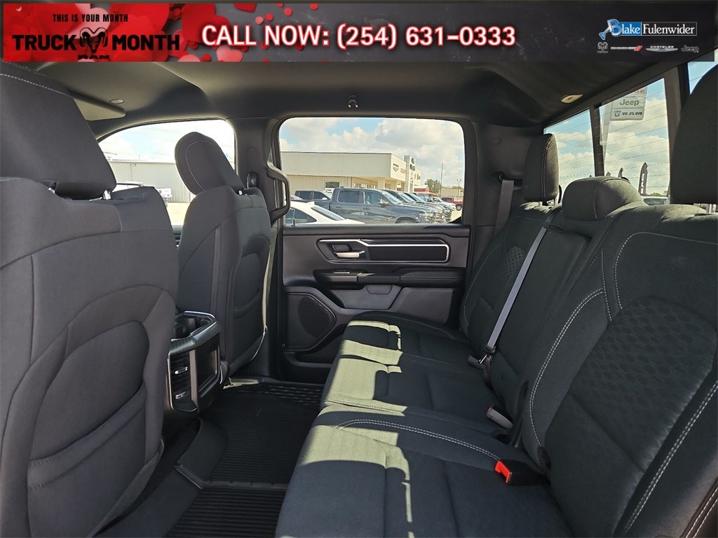 2025 RAM Ram 1500 RAM 1500 LONE STAR CREW CAB 4X2 5'7' BOX