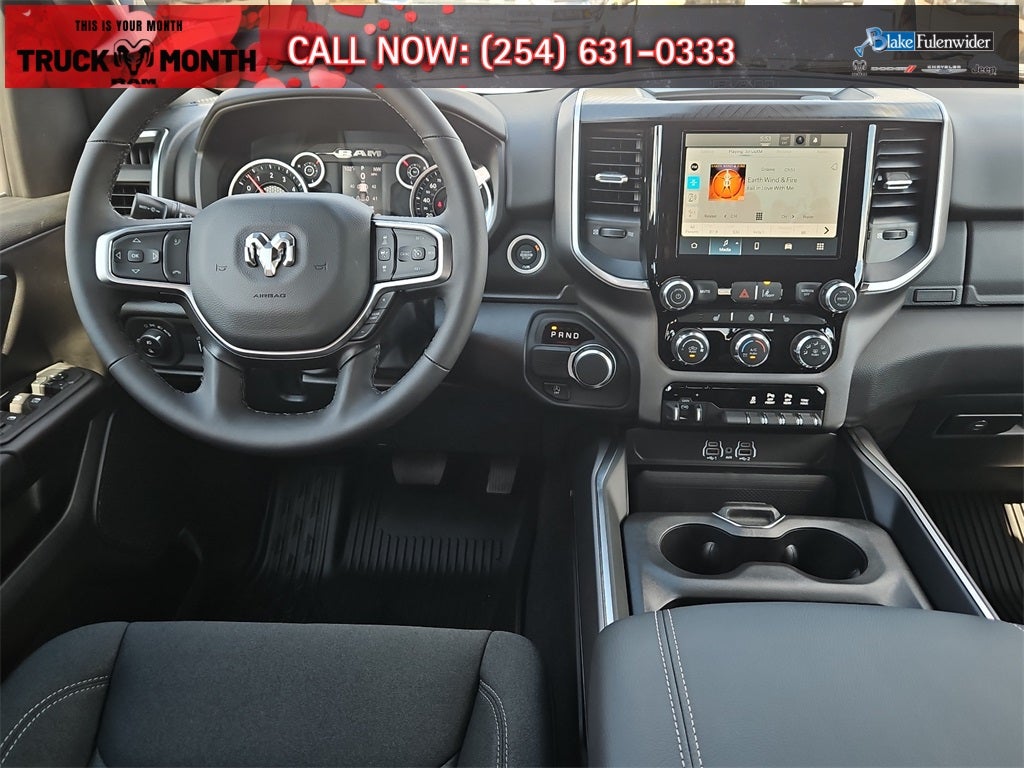 2025 RAM Ram 1500 RAM 1500 LONE STAR CREW CAB 4X2 5'7' BOX