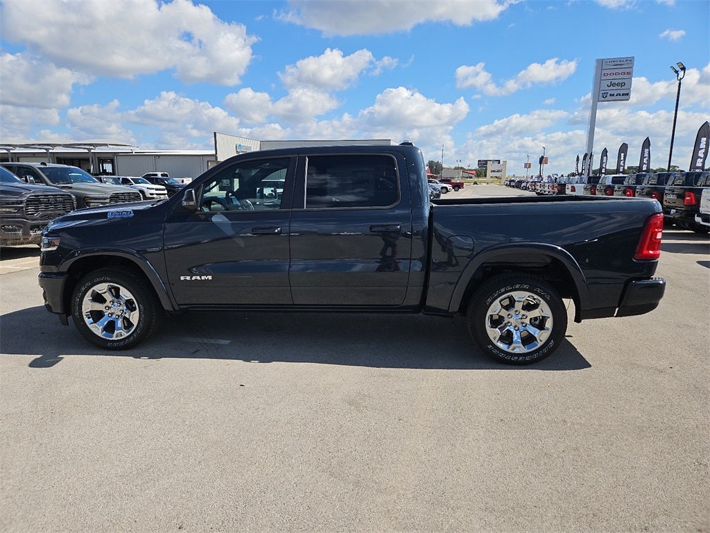 2025 RAM Ram 1500 RAM 1500 LONE STAR CREW CAB 4X2 5'7' BOX