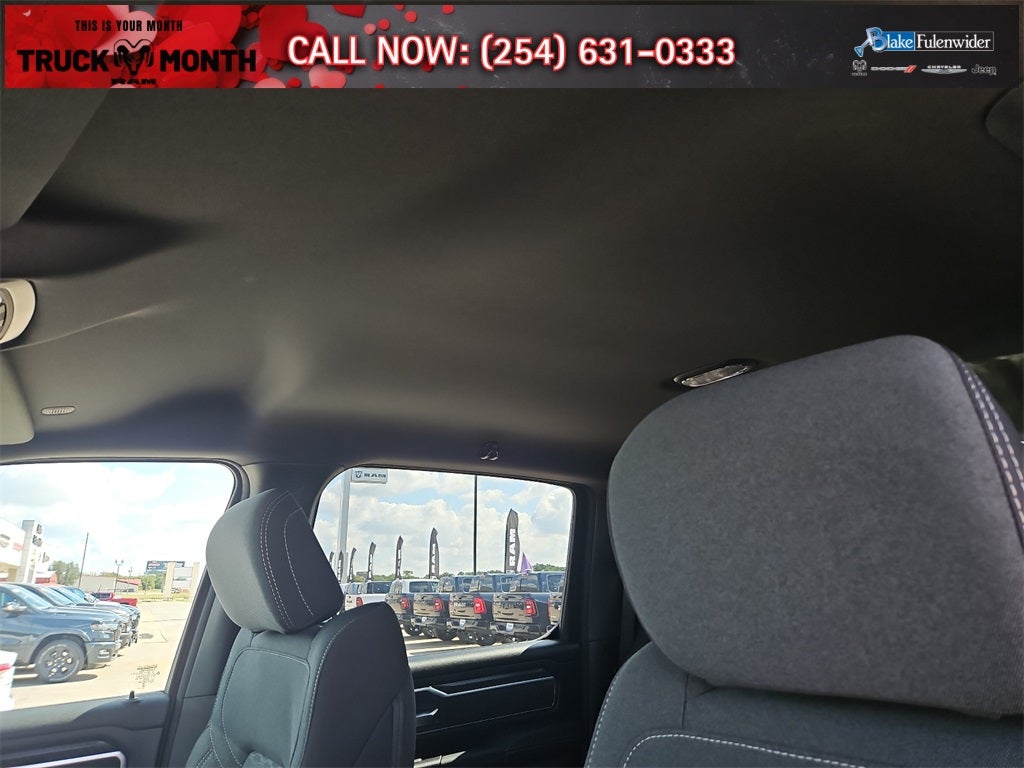 2025 RAM Ram 1500 RAM 1500 LONE STAR CREW CAB 4X2 5'7' BOX