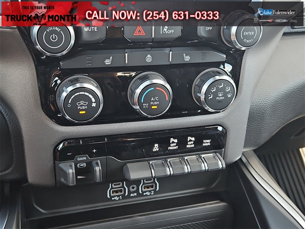 2025 RAM Ram 1500 RAM 1500 LONE STAR CREW CAB 4X2 5'7' BOX