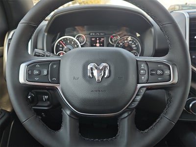 2025 RAM Ram 1500 RAM 1500 LONE STAR CREW CAB 4X2 5'7' BOX