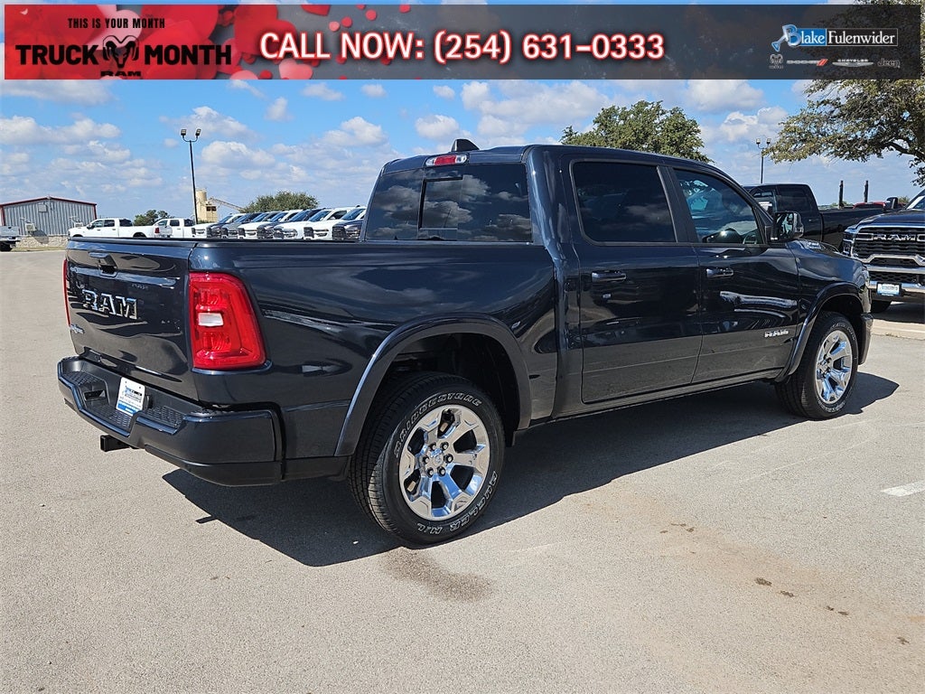 2025 RAM Ram 1500 RAM 1500 LONE STAR CREW CAB 4X2 5'7' BOX