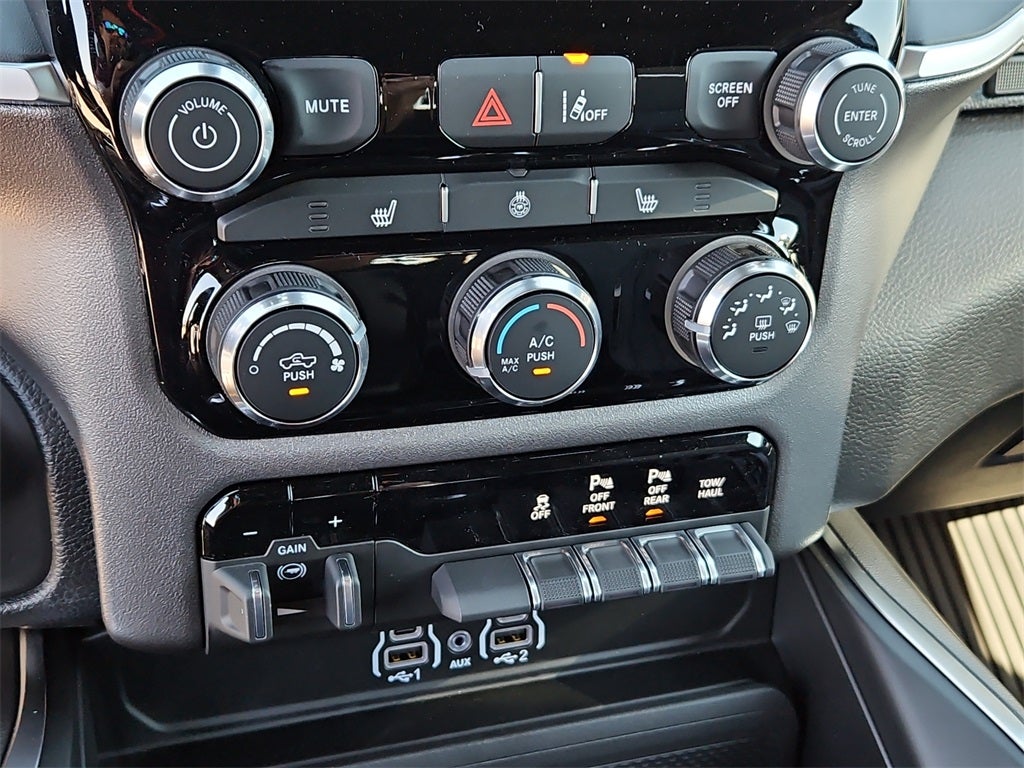 2026 RAM Ram 1500 RAM 1500 BIG HORN CREW CAB 4X2 5'7' BOX