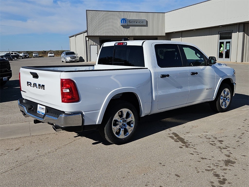 2026 RAM Ram 1500 RAM 1500 BIG HORN CREW CAB 4X2 5'7' BOX