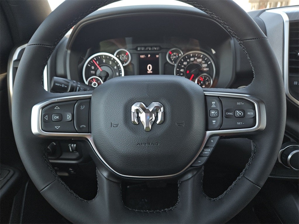 2026 RAM Ram 1500 RAM 1500 BIG HORN CREW CAB 4X2 5'7' BOX