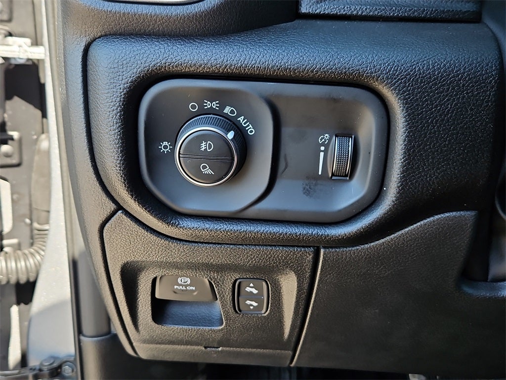 2026 RAM Ram 1500 RAM 1500 BIG HORN CREW CAB 4X2 5'7' BOX